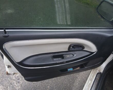 Вольво С40 1998 в Киеве на Automoto.ua Белый Вольво С40, объемом двигателя 2 л и пробегом 196 тыс. км за 1300 $, фото 6 на Automoto.ua