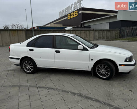 Білий Вольво S40, об'ємом двигуна 1.8 л та пробігом 456 тис. км за 3500 $, фото 2 на Automoto.ua
