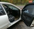 Белый Вольво С40, объемом двигателя 1.73 л и пробегом 355 тыс. км за 2000 $, фото 4 на Automoto.ua