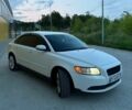 Белый Вольво С40, объемом двигателя 1.56 л и пробегом 322 тыс. км за 5500 $, фото 1 на Automoto.ua