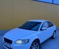 Белый Вольво С40, объемом двигателя 1.6 л и пробегом 322 тыс. км за 5700 $, фото 1 на Automoto.ua