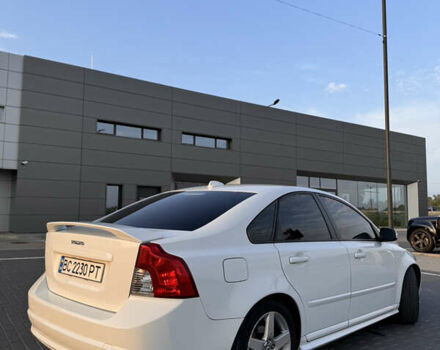 Білий Вольво S40, об'ємом двигуна 1.56 л та пробігом 288 тис. км за 8300 $, фото 8 на Automoto.ua