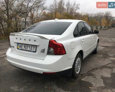 Белый Вольво С40, объемом двигателя 1.6 л и пробегом 156 тыс. км за 6900 $, фото 10 на Automoto.ua