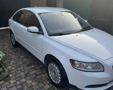 Білий Вольво S40, об'ємом двигуна 1.6 л та пробігом 234 тис. км за 6500 $, фото 1 на Automoto.ua