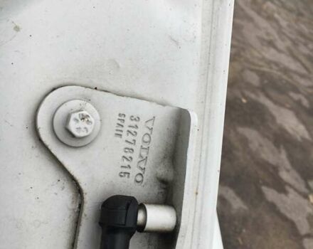 Белый Вольво С40, объемом двигателя 1.6 л и пробегом 156 тыс. км за 6900 $, фото 13 на Automoto.ua