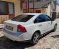 Белый Вольво С40, объемом двигателя 1.6 л и пробегом 121 тыс. км за 8000 $, фото 5 на Automoto.ua