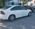 Белый Вольво С40, объемом двигателя 2 л и пробегом 269 тыс. км за 8000 $, фото 1 на Automoto.ua