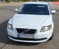 Белый Вольво С40, объемом двигателя 1.56 л и пробегом 271 тыс. км за 7300 $, фото 1 на Automoto.ua