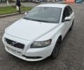 Белый Вольво С40, объемом двигателя 1.6 л и пробегом 264 тыс. км за 3950 $, фото 1 на Automoto.ua