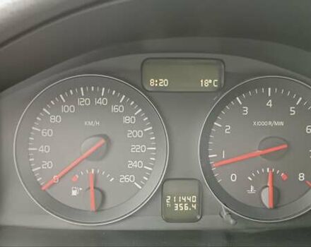 Белый Вольво С40, объемом двигателя 1.6 л и пробегом 211 тыс. км за 7000 $, фото 3 на Automoto.ua