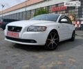 Білий Вольво S40, об'ємом двигуна 1.6 л та пробігом 250 тис. км за 8400 $, фото 1 на Automoto.ua