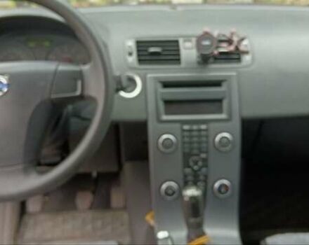 Белый Вольво С40, объемом двигателя 1.6 л и пробегом 211 тыс. км за 7000 $, фото 1 на Automoto.ua