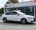 Белый Вольво С40, объемом двигателя 1.56 л и пробегом 294 тыс. км за 6300 $, фото 4 на Automoto.ua