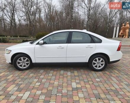 Белый Вольво С40, объемом двигателя 1.6 л и пробегом 188 тыс. км за 6999 $, фото 3 на Automoto.ua