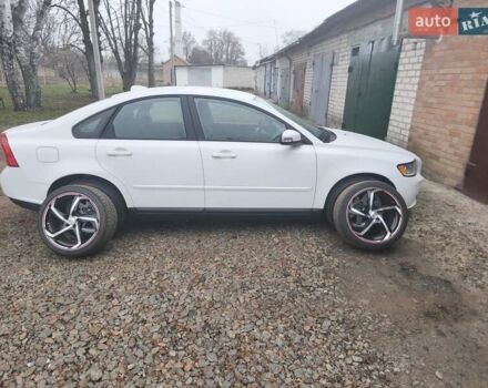 Белый Вольво С40, объемом двигателя 1.6 л и пробегом 188 тыс. км за 6999 $, фото 34 на Automoto.ua