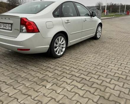 Белый Вольво С40, объемом двигателя 1.6 л и пробегом 310 тыс. км за 9000 $, фото 3 на Automoto.ua