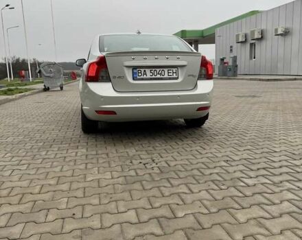 Белый Вольво С40, объемом двигателя 1.6 л и пробегом 310 тыс. км за 9000 $, фото 4 на Automoto.ua