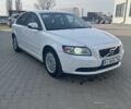 Белый Вольво С40, объемом двигателя 2 л и пробегом 216 тыс. км за 8000 $, фото 1 на Automoto.ua