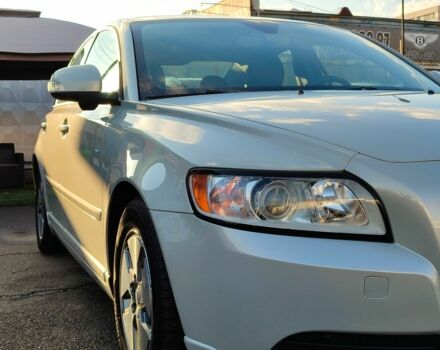 Белый Вольво С40, объемом двигателя 1.6 л и пробегом 194 тыс. км за 9999 $, фото 6 на Automoto.ua