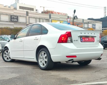Білий Вольво S40, об'ємом двигуна 2 л та пробігом 233 тис. км за 11299 $, фото 8 на Automoto.ua