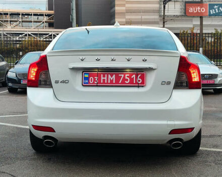 Вольво S40 2011 у Києві на Automoto.ua Білий Вольво S40, об'ємом двигуна 2 л та пробігом 233 тис. км за 11300 $, фото 3 на Automoto.ua