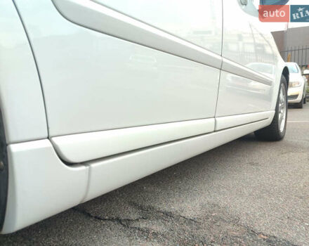 Вольво S40 2011 у Києві на Automoto.ua Білий Вольво S40, об'ємом двигуна 2 л та пробігом 233 тис. км за 11300 $, фото 15 на Automoto.ua