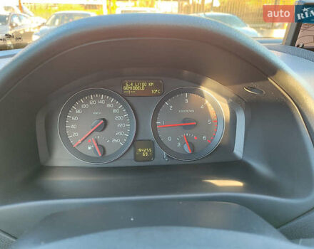 Вольво С40 2011 в Киеве на Automoto.ua Белый Вольво С40, объемом двигателя 1.6 л и пробегом 194 тыс. км за 10000 $, фото 32 на Automoto.ua