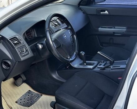 Білий Вольво S40, об'ємом двигуна 2 л та пробігом 278 тис. км за 6499 $, фото 18 на Automoto.ua