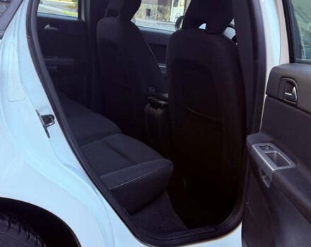 Вольво С40 2012 в Киеве на Automoto.ua Белый Вольво С40, объемом двигателя 2 л и пробегом 176 тыс. км за 7400 $, фото 22 на Automoto.ua