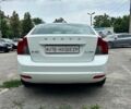 Белый Вольво С40, объемом двигателя 2 л и пробегом 181 тыс. км за 7200 $, фото 4 на Automoto.ua