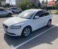 Білий Вольво S40, об'ємом двигуна 2 л та пробігом 166 тис. км за 9450 $, фото 2 на Automoto.ua