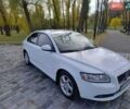 Білий Вольво S40, об'ємом двигуна 2 л та пробігом 267 тис. км за 7500 $, фото 2 на Automoto.ua