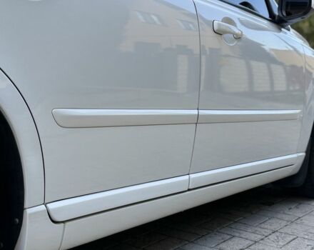 Белый Вольво С40, объемом двигателя 2 л и пробегом 240 тыс. км за 7350 $, фото 12 на Automoto.ua