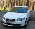 Белый Вольво С40, объемом двигателя 2 л и пробегом 202 тыс. км за 8500 $, фото 1 на Automoto.ua