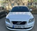 Білий Вольво S40, об'ємом двигуна 2 л та пробігом 154 тис. км за 8000 $, фото 1 на Automoto.ua