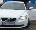 Белый Вольво С40, объемом двигателя 2 л и пробегом 250 тыс. км за 7600 $, фото 7 на Automoto.ua