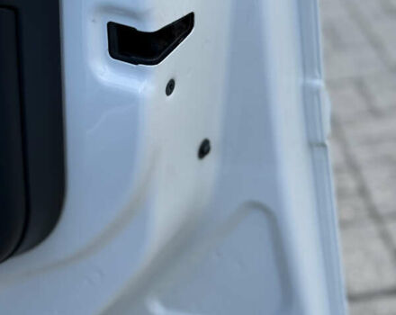 Белый Вольво С40, объемом двигателя 2 л и пробегом 240 тыс. км за 7350 $, фото 27 на Automoto.ua