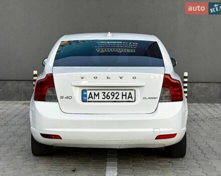 Білий Вольво S40, об'ємом двигуна 2 л та пробігом 278 тис. км за 6499 $, фото 13 на Automoto.ua