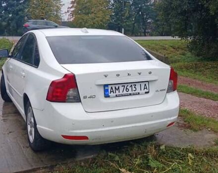 Белый Вольво С40, объемом двигателя 2 л и пробегом 204 тыс. км за 7800 $, фото 7 на Automoto.ua