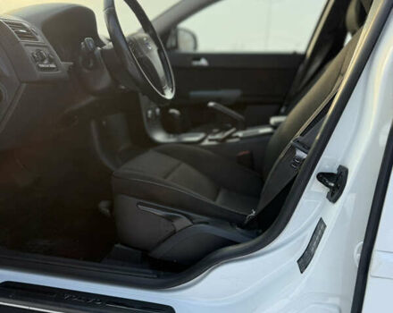 Білий Вольво S40, об'ємом двигуна 2 л та пробігом 180 тис. км за 7400 $, фото 10 на Automoto.ua