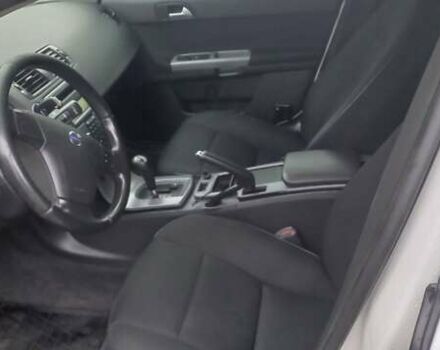 Білий Вольво S40, об'ємом двигуна 2 л та пробігом 250 тис. км за 8100 $, фото 13 на Automoto.ua