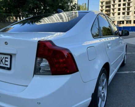 Білий Вольво S40, об'ємом двигуна 2 л та пробігом 185 тис. км за 8550 $, фото 6 на Automoto.ua