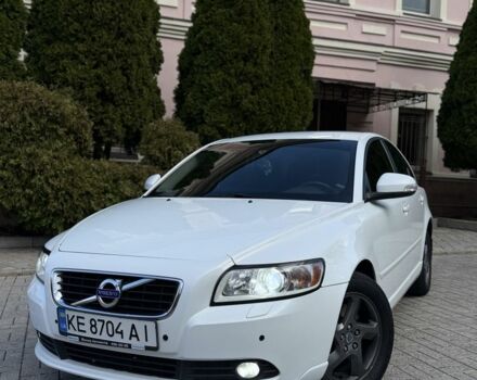 Белый Вольво С40, объемом двигателя 2 л и пробегом 240 тыс. км за 7350 $, фото 2 на Automoto.ua