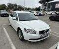 Белый Вольво С40, объемом двигателя 2 л и пробегом 85 тыс. км за 9000 $, фото 1 на Automoto.ua
