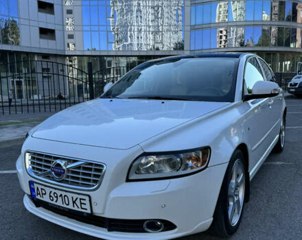 Білий Вольво S40, об'ємом двигуна 2 л та пробігом 180 тис. км за 9200 $, фото 1 на Automoto.ua