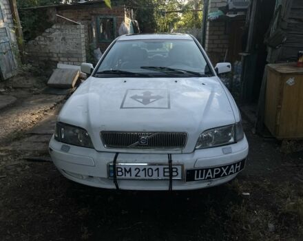 Білий Вольво S40, об'ємом двигуна 2.4 л та пробігом 220 тис. км за 2882 $, фото 1 на Automoto.ua