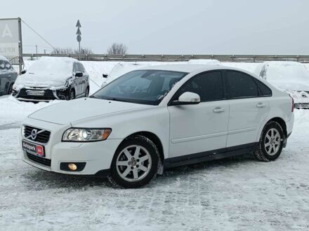 Білий Вольво S40, об'ємом двигуна 2 л та пробігом 242 тис. км за 5800 $, фото 1 на Automoto.ua