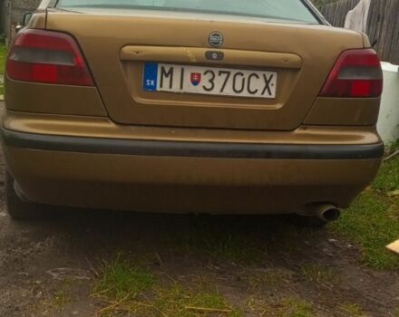 Бежевий Вольво S40, об'ємом двигуна 1.8 л та пробігом 349 тис. км за 1600 $, фото 2 на Automoto.ua