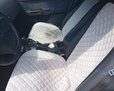 Бежевый Вольво С40, объемом двигателя 2.4 л и пробегом 230 тыс. км за 4000 $, фото 5 на Automoto.ua