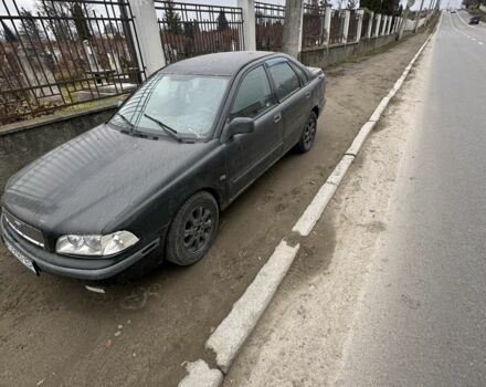 Чорний Вольво S40, об'ємом двигуна 1.9 л та пробігом 446 тис. км за 1000 $, фото 13 на Automoto.ua